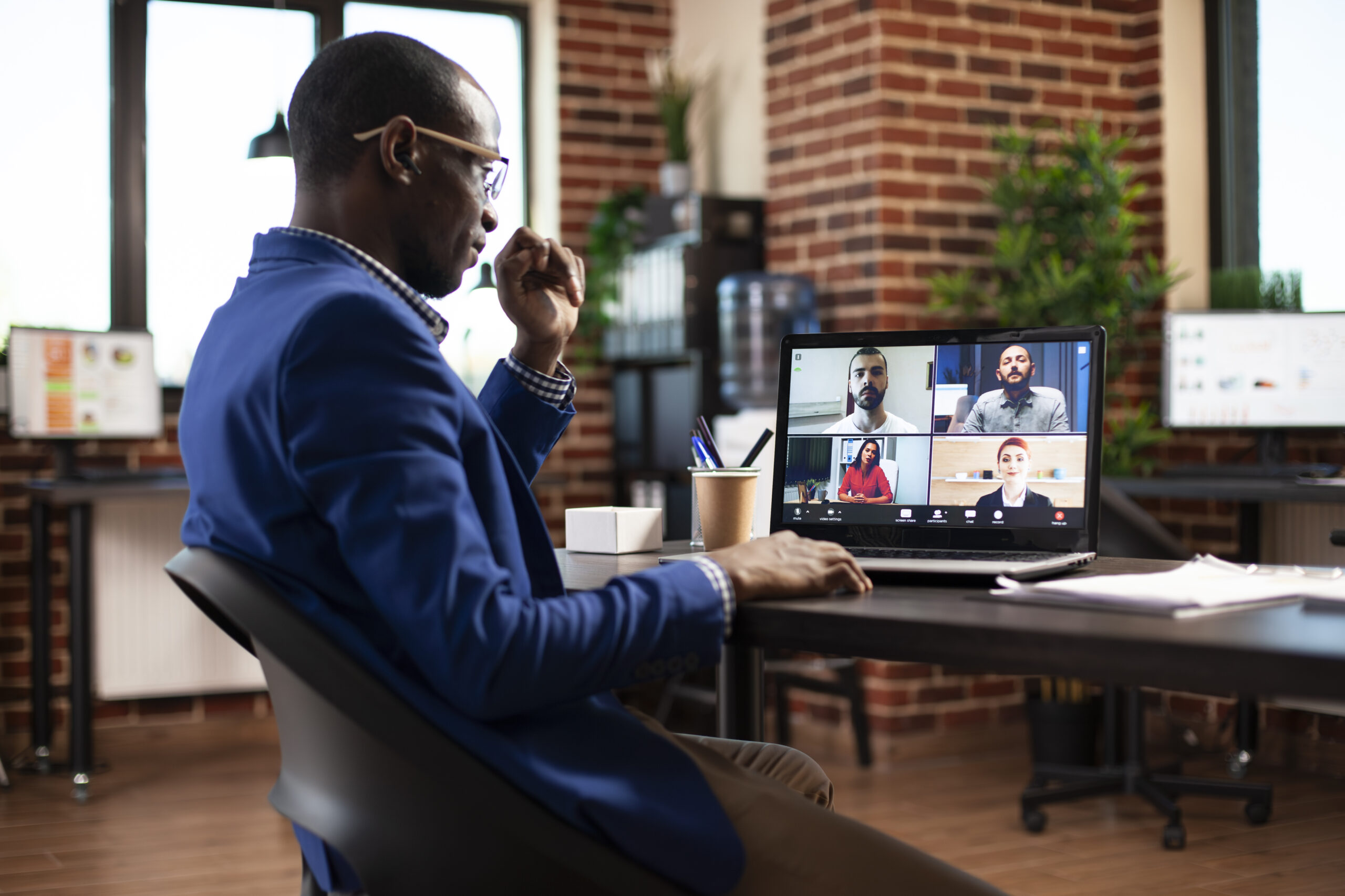 Training And Development 8 Entrepreneur Videocall With Clients Scaled